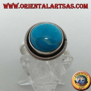 Silver ring with round cabochon turquoise surrounded by a row of disks (18)