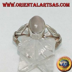 Silberring mit ovalem Mondstein und rhomboidem Blatt mit Scheiben an den Seiten
