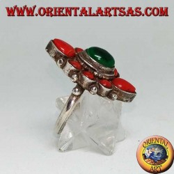 Silver flower ring with oval malachite surrounded by natural coral of Tibetan origin