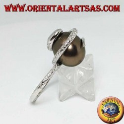 Bague en argent avec perle ovoïde grise enveloppée d'un serpent