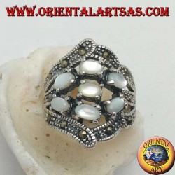 Silberring mit sieben ovalen Perlmutt-Sets und Markasit