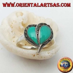 Silver ring with turquoise heart and marcasite border