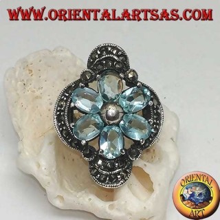 Bague fleur de Bethléem en argent avec pétales de topaze bleue sertie couronnée d'argent et de marcassite
