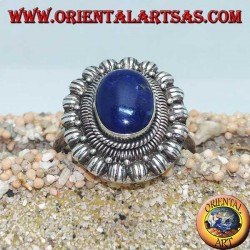 Silver flower ring with oval cabochon lapis lazuli