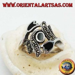 Bague en argent avec onyx ovale entre deux tulipes en onyx et tiges avec marcassites