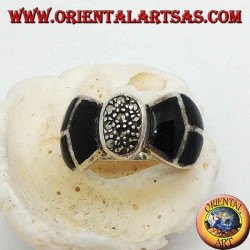 Silberring in Form einer Fliege mit Onyx und Markasiten