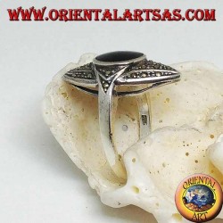 Silver ring rhombus in the ellipse studded with marcasites with central round onyx