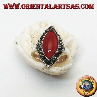 Rhomboidal silver ring with shuttle carnelian surrounded by a row of marcasite