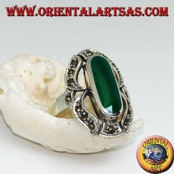 Silver ring with oval green agate elongated in a marcasite eight