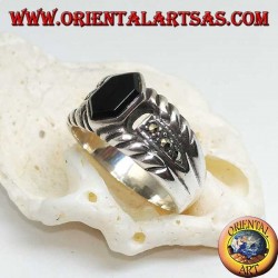 Silberband mit sechseckigem Onyx und Markasit an den Seiten