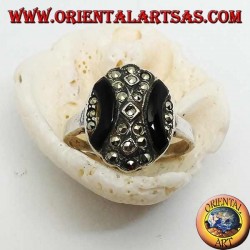 Oval silver ring with curved bands of onyx and marcasite