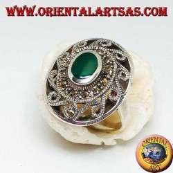 Silver ring with oval green agate surrounded by marcasite and Greek with fretwork