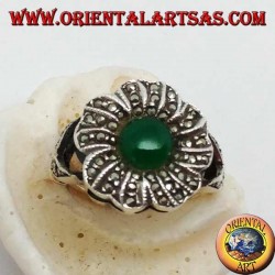 Silver flower ring with round green agate surrounded by marcasite