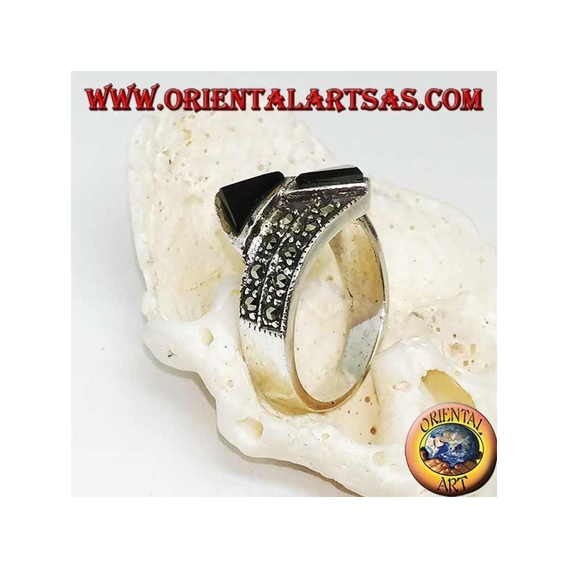 Silver ring with marcasite studded ring with two opposing onyx triangles