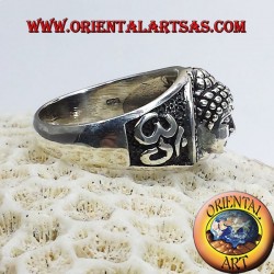 Anello testa di Buddha con Om in argento