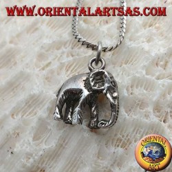 Colgante de plata, elefante indio con trompa tridimensional