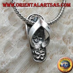 Pendentif flip-flop en argent incrusté