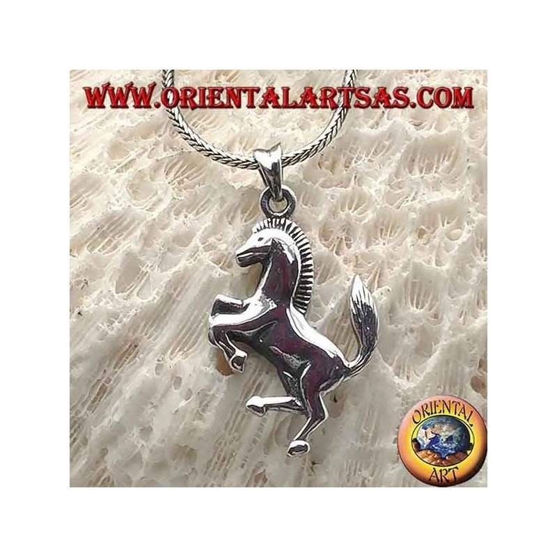 Colgante de plata, símbolo del caballo rampante de Ferrari (grande)