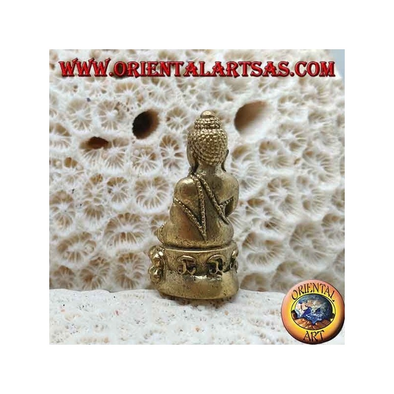 Buddha-Skulptur "Bhumisparsha Mudra - Unterwerfung des Dämons Mara" auf der Messing-Lotusblume (klein)