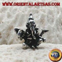 Three-dimensional silver pendant Ganesh "the elephant God" seated, in a position of balance / balance