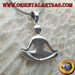 Colgante de plata "esencial" liso, sentado a Buda en meditación