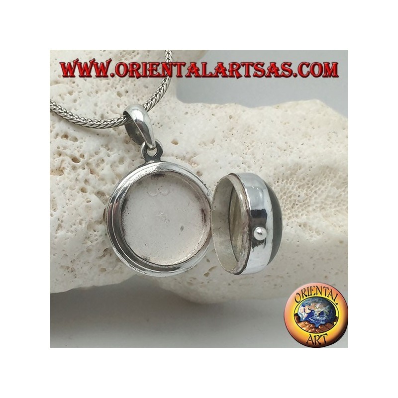 Ciondolo in argento a scatola portafoto con labradorite tonda a cabochon