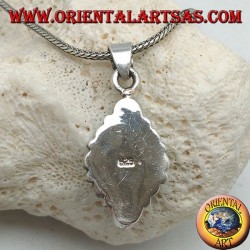 Pendentif en argent, bouclier rhomboïde avec turquoise en forme de larme et un corail rond central