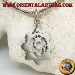 Pendentif en argent avec mantra hindou ॐ om dans la fleur de lotus