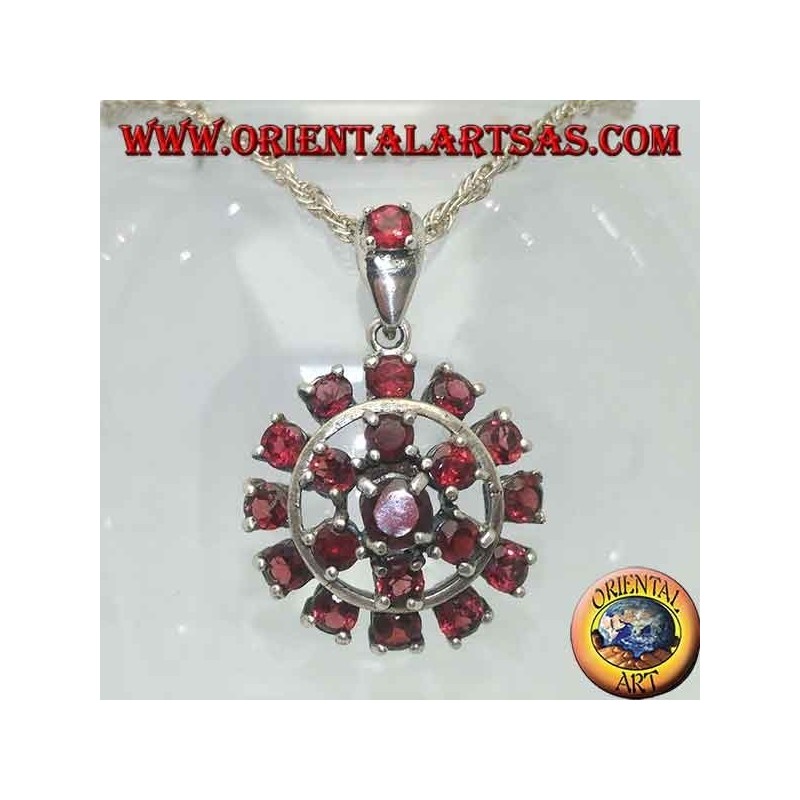 Round garnet silver pendant surrounded by a six-pointed star and a circle of garnets