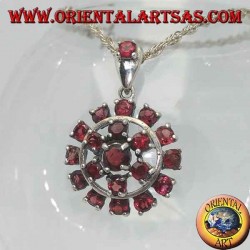 Round garnet silver pendant surrounded by a six-pointed star and a circle of garnets