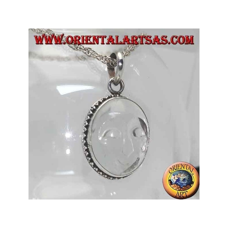 Silberanhänger mit aus Bergkristall ausgehöhlter Sonne und mit Punkten verziertem Rand