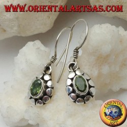 Boucles d'oreilles en argent avec péridot ovale naturel entouré de disques