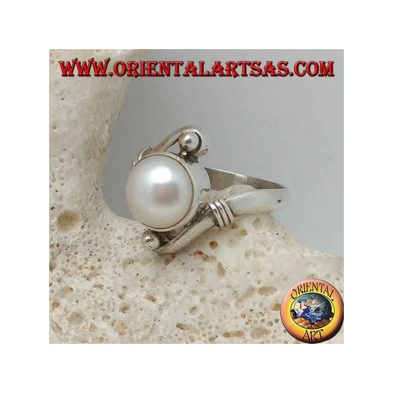 Silver ring with natural pearl in the center between helical arms