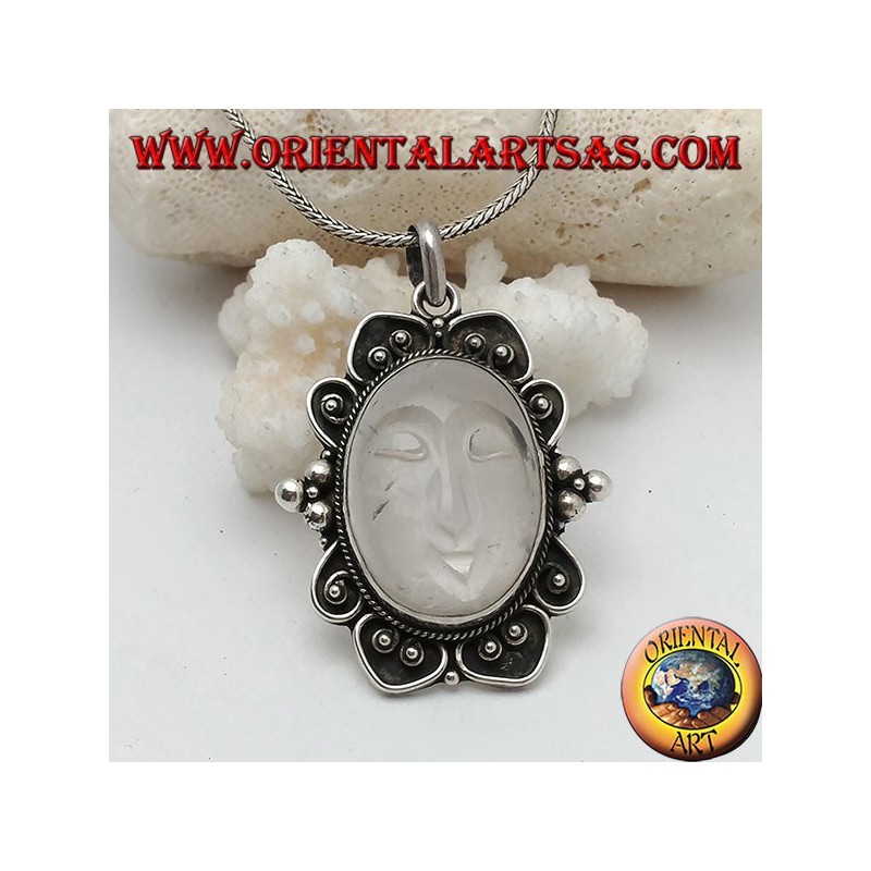 Pendentif en argent avec soleil couché sur cristal de roche ovale et bordure décorée