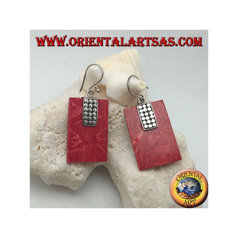 Boucles d'oreilles en argent avec rouge madrepora rectangulaire (corail) et plaque de disques en argent