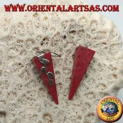 Boucles d'oreilles en argent avec corail rouge pyramide inversée (corail) et brindille en argent