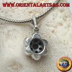 Pendentif fleur de vie en argent (six pétales) avec rubis ronds naturels sertis de marcassite