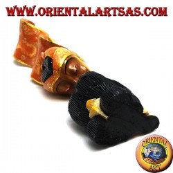 Sculpture of the kiss between two oriental lovers with a 35 cm suar wood profile veil (painted, orange)