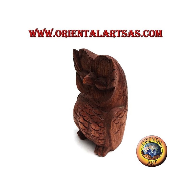 Sculpture of the wise sitting owl made of 16 cm suar wood