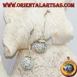Boucles d'oreilles en argent avec sphère parsemée de zircons blancs suspendus
