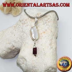 Pendentif en argent avec perle scaramazza et pendentif avec prisme grenat
