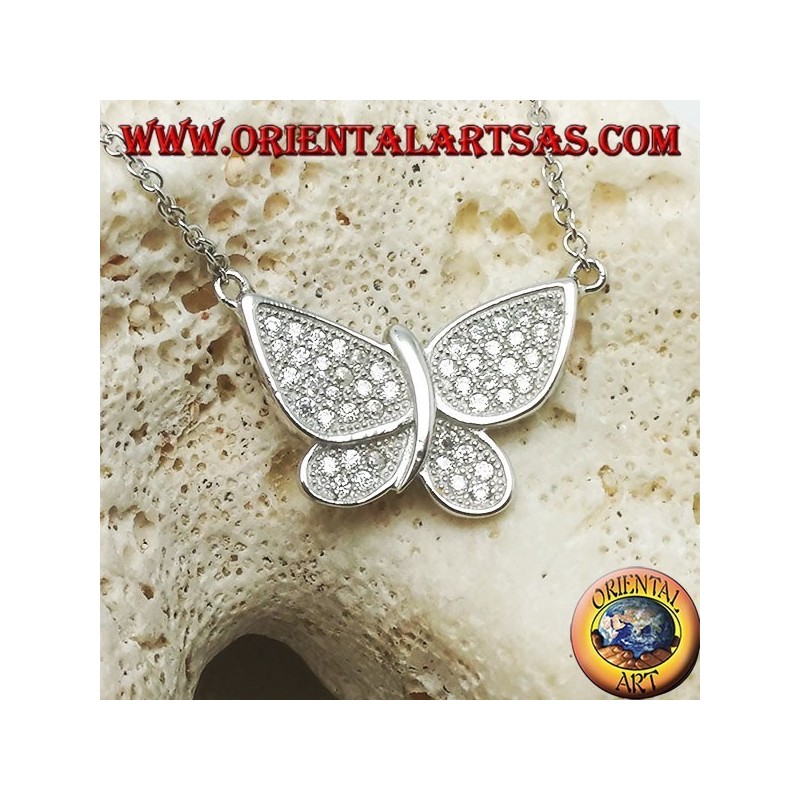 Colgante de mariposa de plata con alas tachonadas de circonitas con cadena de 45 cm.