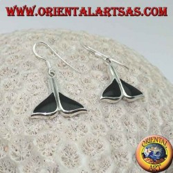 Boucles d'oreilles en argent en forme de queue de baleine avec onyx