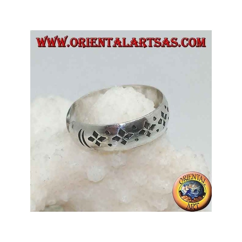 Anillo de plata para pies o falange de banda con decoración de punzón grabada