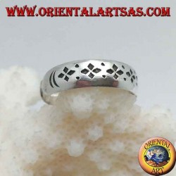 Bague en argent pour pieds ou phalange baguée avec décoration de poinçon gravée