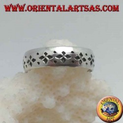 Bague en argent pour pieds ou phalange baguée avec décoration de poinçon gravée