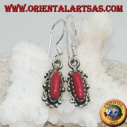 Dangling silver earrings with shuttle coral paste in an elegant silver frame