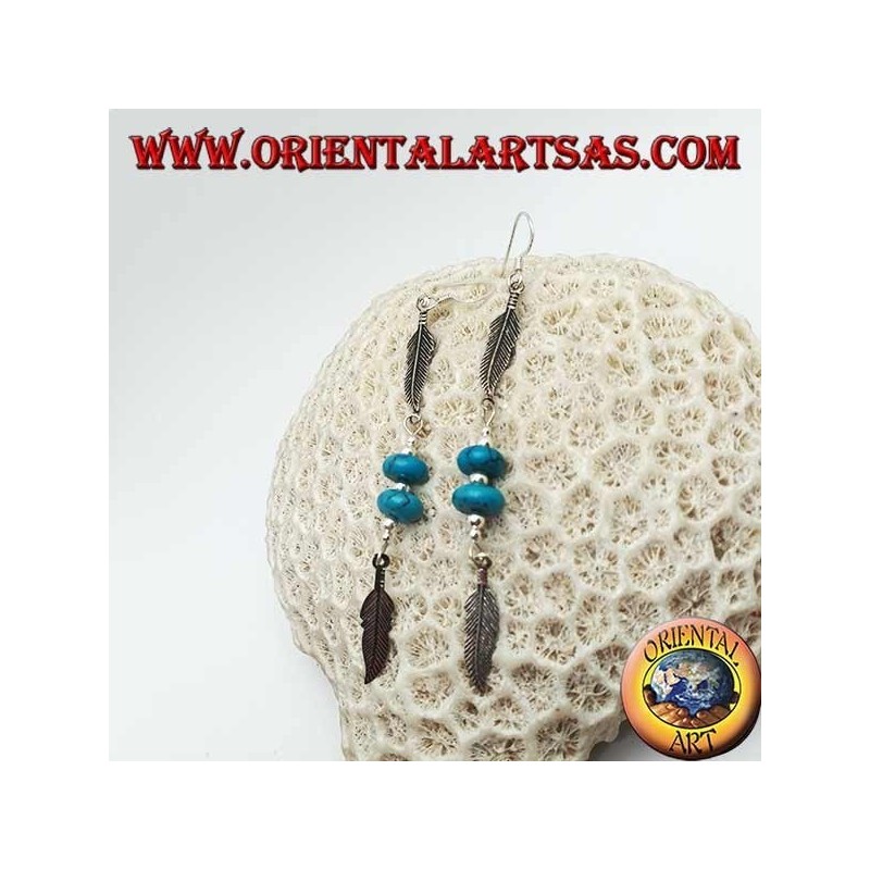 Boucles d'oreilles pendantes en argent avec disques turquoise et boules entre deux plumes