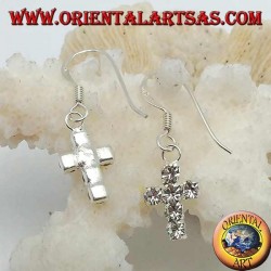 Pendientes de plata con colgante de cruz de circonitas blancas engastadas