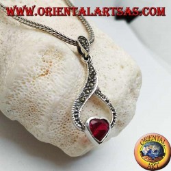 Colgante de plata corazón granate en hilo de marcasita